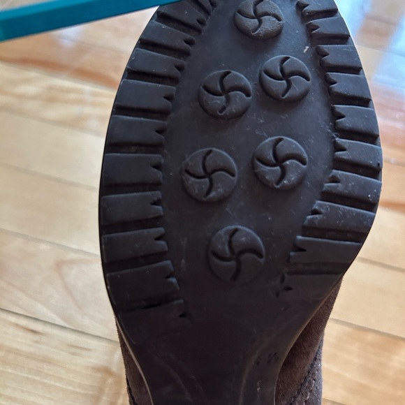 Lace Up Suede Booties - Picture 4 of 4